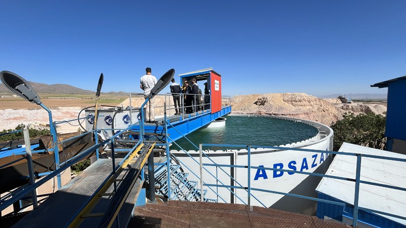 طراحی تیکنر معدن متناسب با ویژگیهای ماده معدنی، غلظت خوراک و شرایط عملیاتی